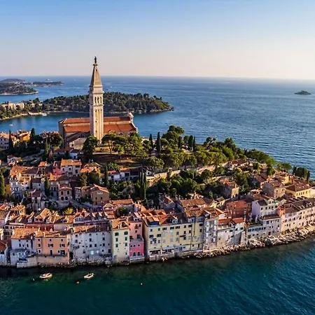 Apartment Studio In With Balcony, Air Conditioning, Wifi Rovinj